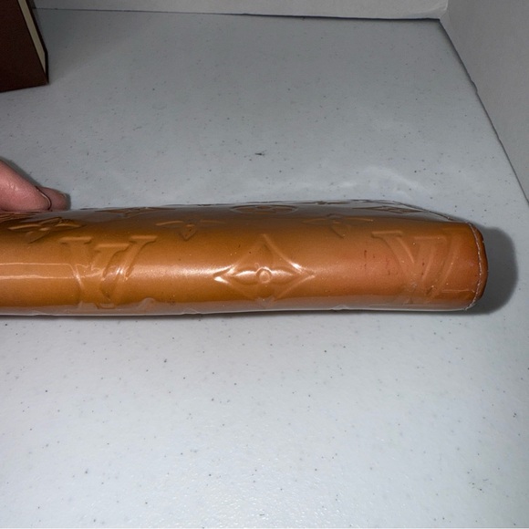Louis Vuitton Caramel vernis zippy long Monogram Wallet - Picture 8 of 16